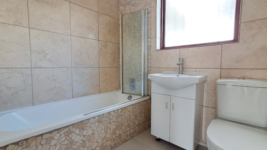 To Let 2 Bedroom Property for Rent in Tygerdal Western Cape
